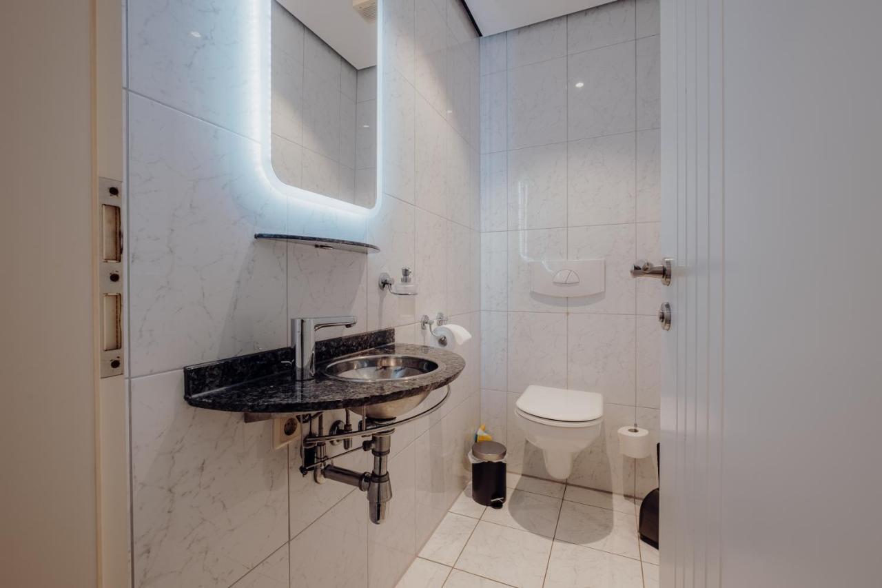 Luxurioese Und Stilvolle Ferienwohnung In Bester Lage Bremens Esterno foto